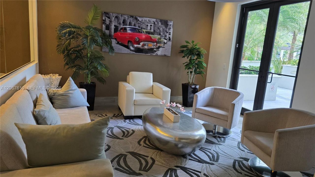 999 SW 1st Ave , Unit 2115, Miami, FL 33130 Photo
