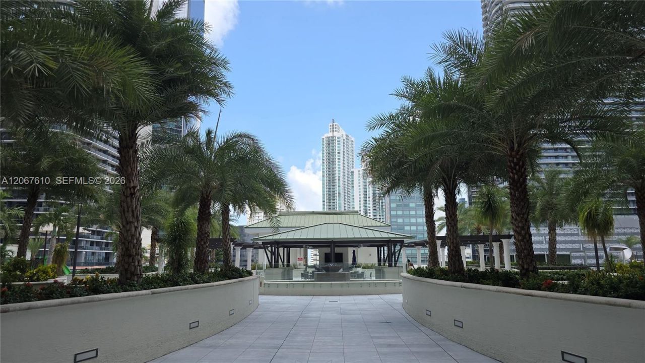 999 SW 1st Ave , Unit 2115, Miami, FL 33130 Photo