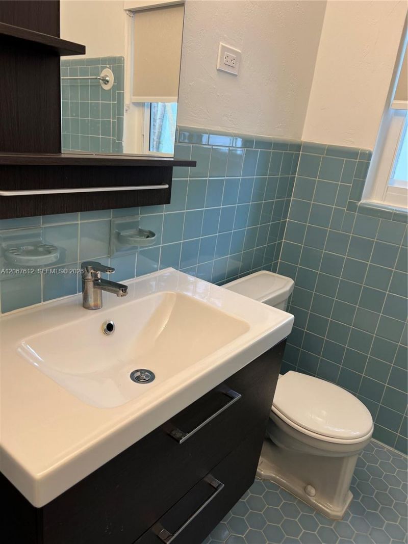 110 SW 30th Rd , Miami, FL 33129 Photo