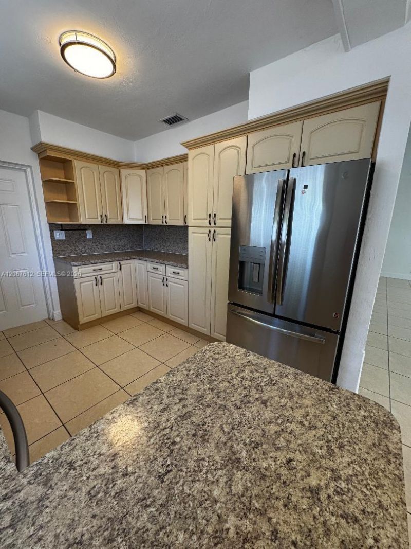 110 SW 30th Rd , Miami, FL 33129 Photo