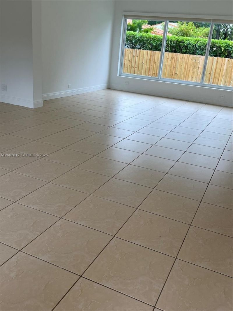 110 SW 30th Rd , Miami, FL 33129 Photo