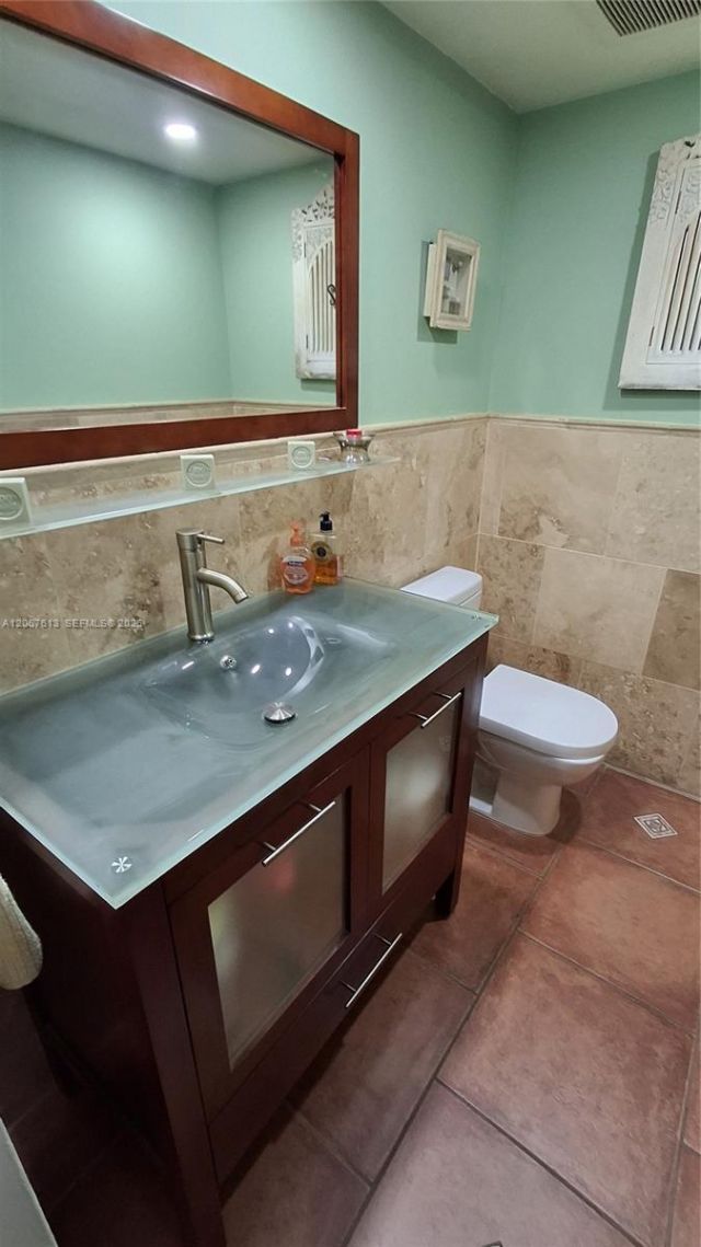 13499 Biscayne Blvd, Unit PH1712, North Miami, FL 33181 Photo
