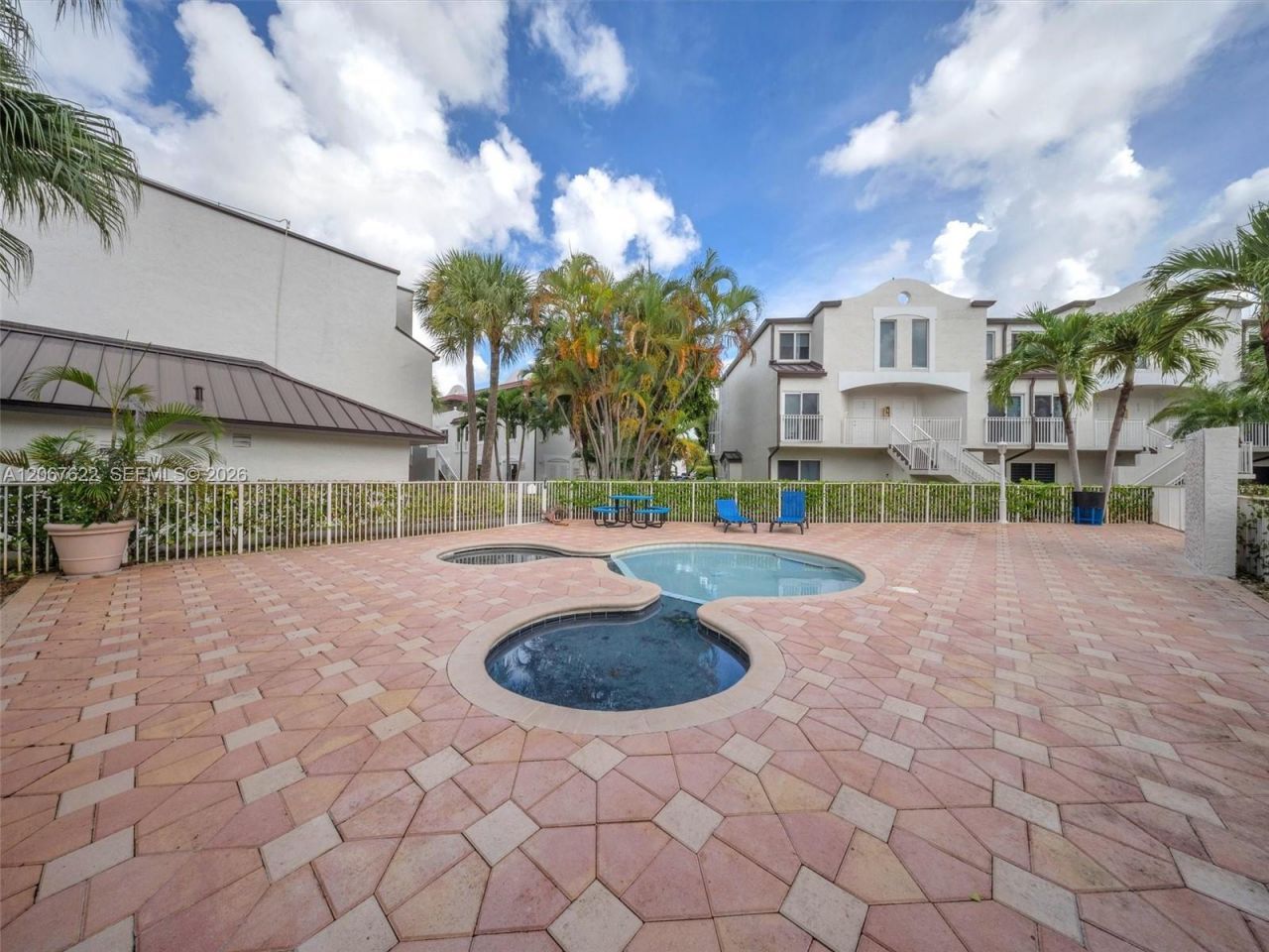 670 NW 85th Pl, Unit 11-104, Miami, FL 33126 Photo