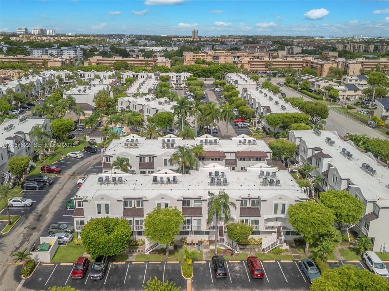 670 NW 85th Pl, Unit 11-104, Miami, FL 33126 Photo