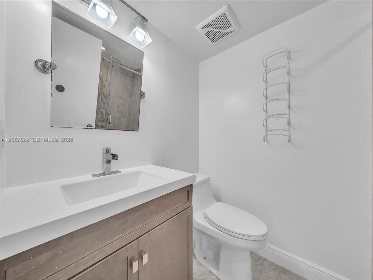 670 NW 85th Pl, Unit 11-104, Miami, FL 33126 Photo