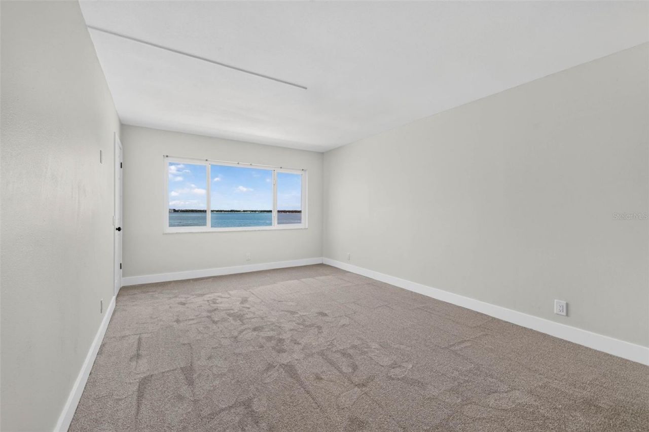 5541 Puerta Del Sol Boulevard S, Unit 412, Saint Petersburg, FL 33715 Photo