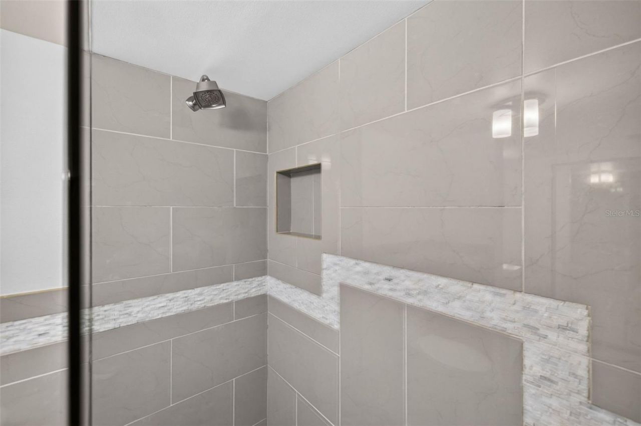 5541 Puerta Del Sol Boulevard S, Unit 412, Saint Petersburg, FL 33715 Photo
