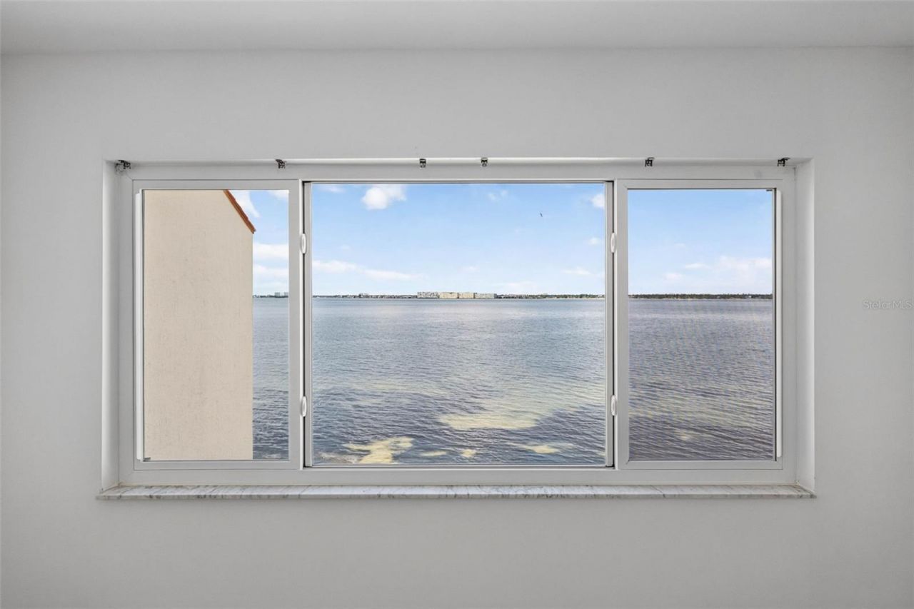 5541 Puerta Del Sol Boulevard S, Unit 412, Saint Petersburg, FL 33715 Photo