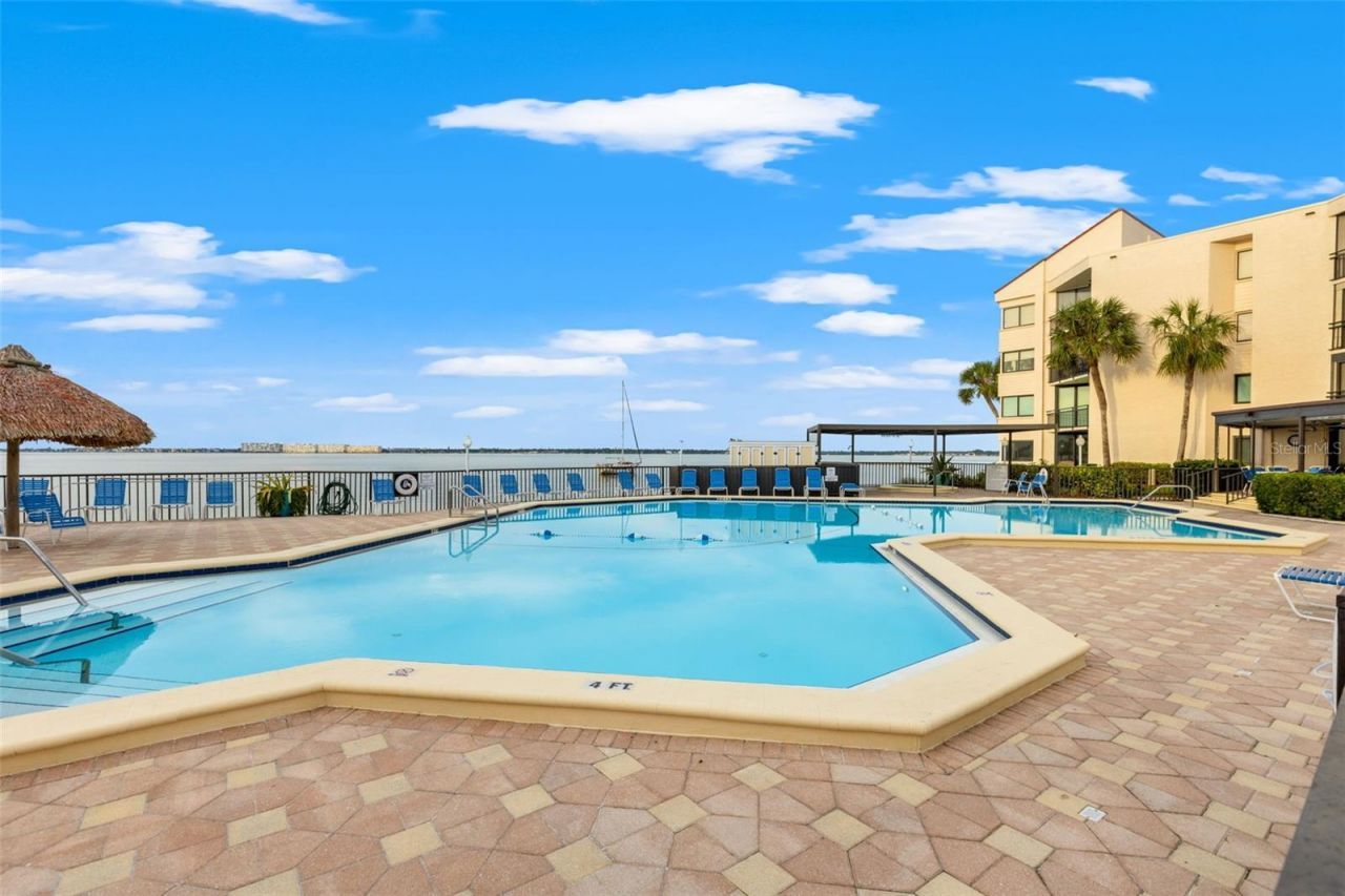 5541 Puerta Del Sol Boulevard S, Unit 412, Saint Petersburg, FL 33715 Photo