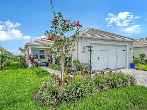 8152 STERNWAY ROAD, SARASOTA, FL 34240