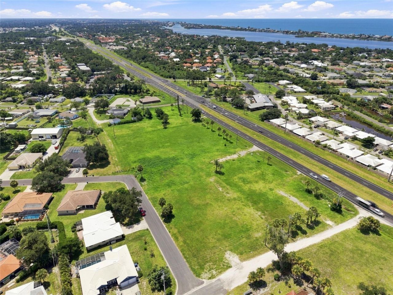 2301 S Tamiami Trail, Osprey, FL 34229 Photo
