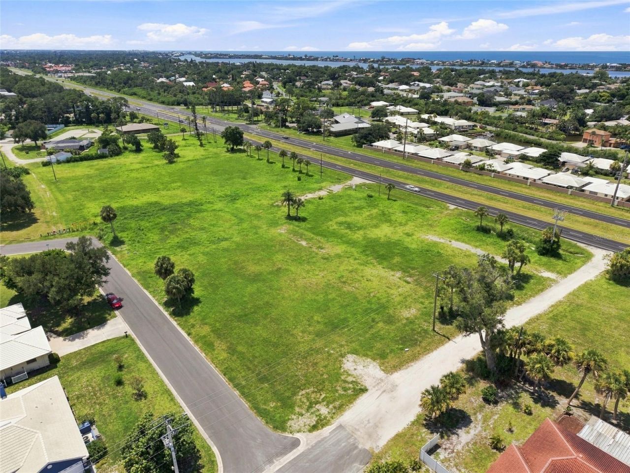 2301 S Tamiami Trail, Osprey, FL 34229 Photo
