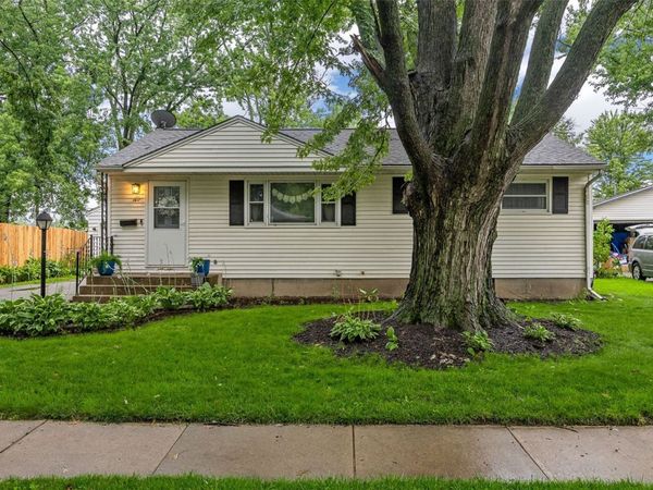 1411 Plum St , Iowa City, IA 52240