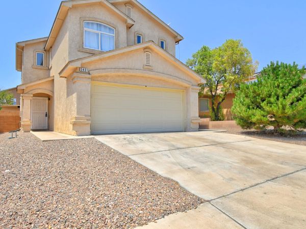 3401 Yellow Pine Lane SW, Albuquerque, NM 87121
