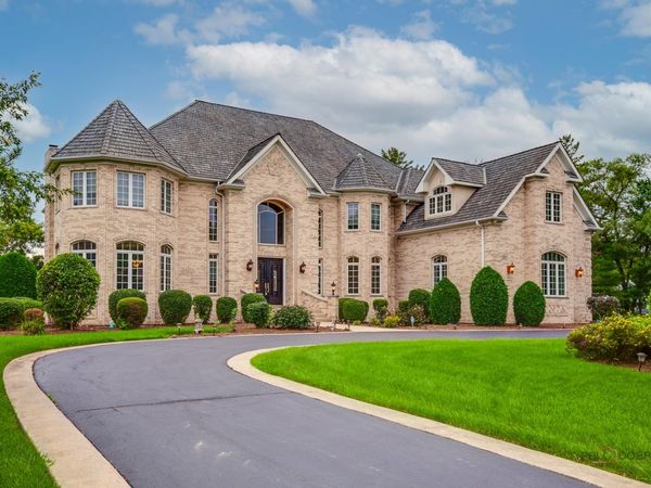 3613 Crestview Drive, Long Grove, IL 60047