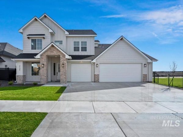 2136 N Palaestra Ave, Eagle, ID 83616