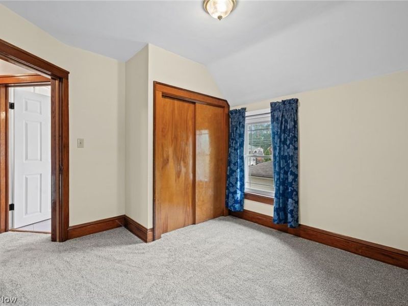 957 Cleveland Avenue , Amherst, OH 44001 Photo 20