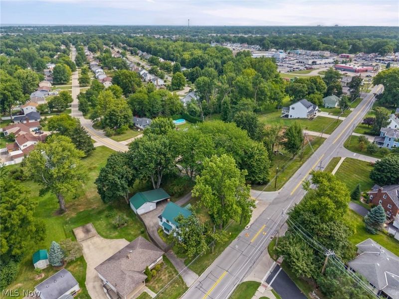 957 Cleveland Avenue , Amherst, OH 44001 Photo 42