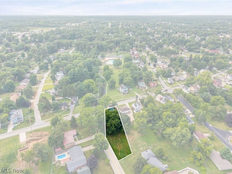957 Cleveland Avenue , Amherst, OH 44001 Photo 46