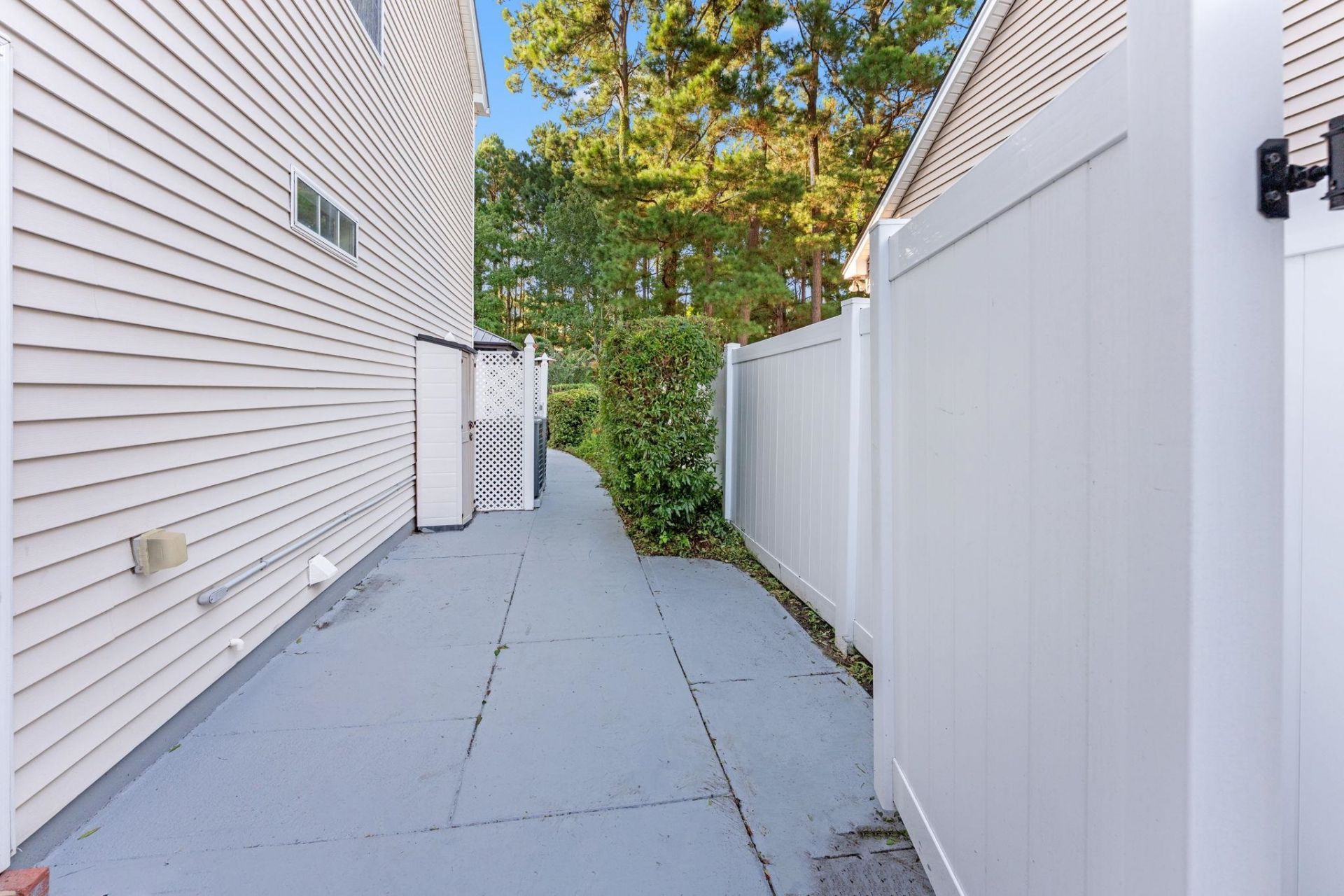 424 Blackberry Ln. Photo 40