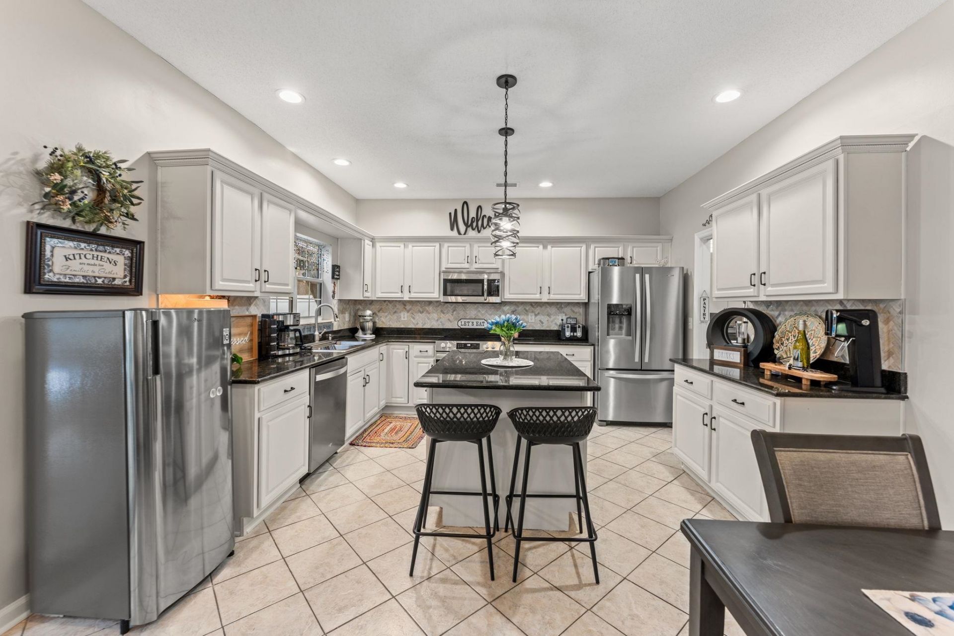 424 Blackberry Ln. Photo 7