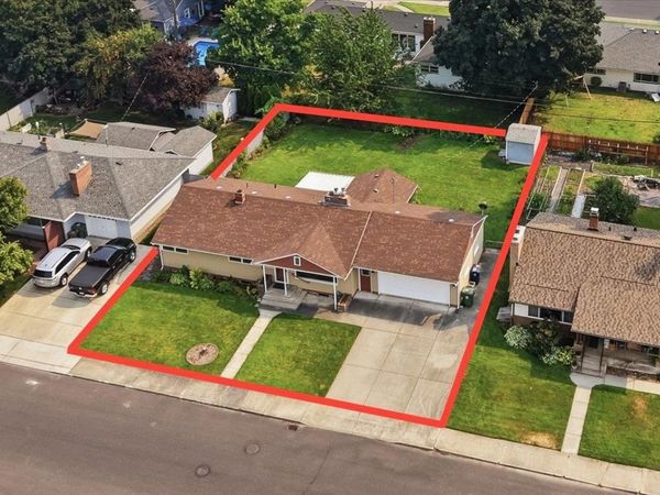 201 W Franklin Ct, Spokane, WA 99205