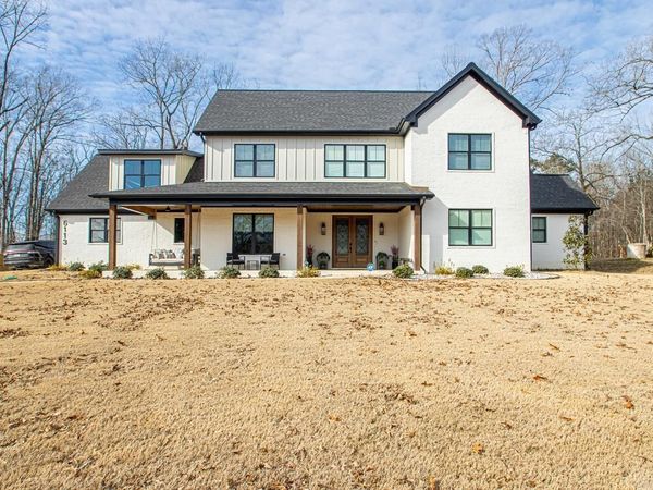 6113 Fait Road, Benton, AR 72019