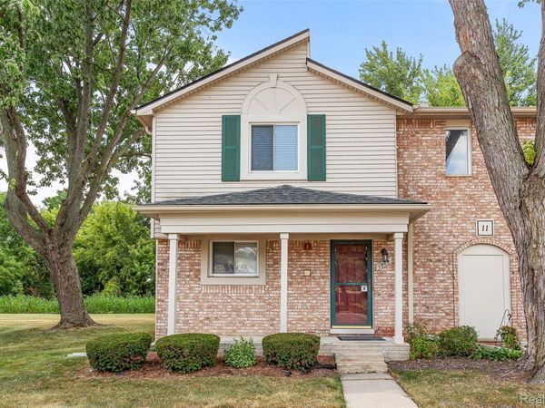 1909 Jan Circle , Canton Township, Mi 48187