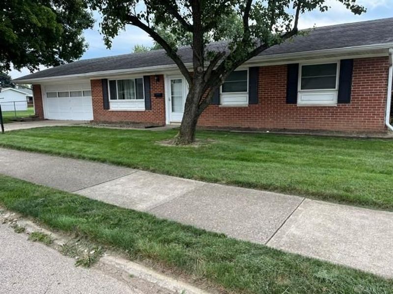 1153 Greenfield Drive, Troy, OH 45373 Photo 1