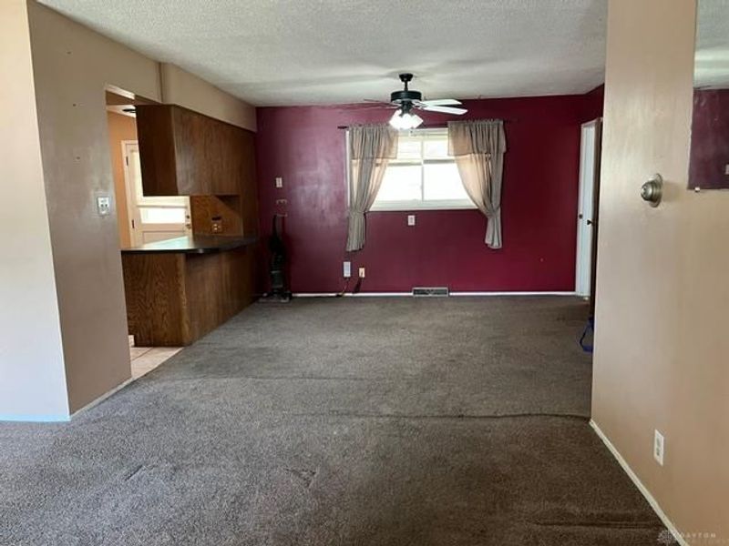 1153 Greenfield Drive, Troy, OH 45373 Photo 5
