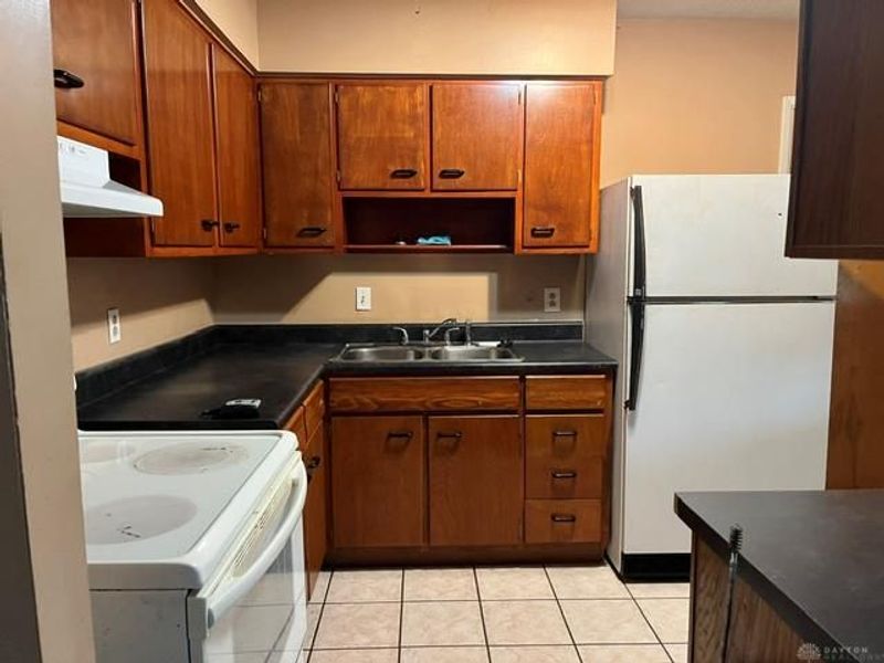 1153 Greenfield Drive, Troy, OH 45373 Photo 6