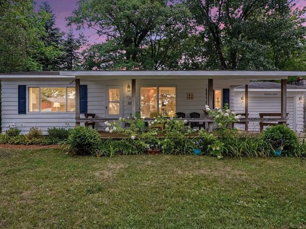 8180 Trails End Road, Lake, MI 48632