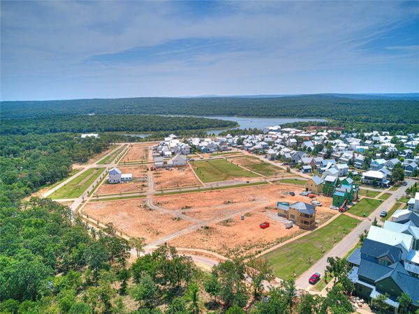41 Hill Street , Carlton Landing, OK 74432