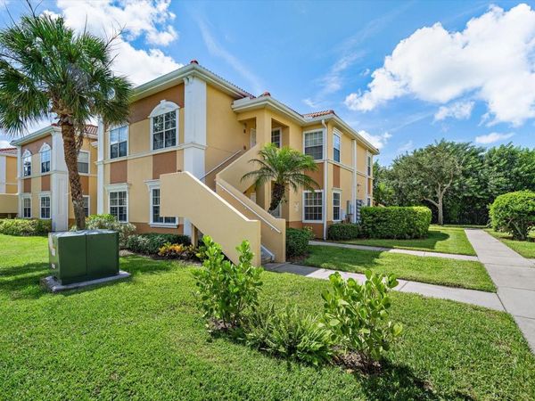 1010 VILLAGIO CIRCLE , Unit 104, SARASOTA, FL 34237