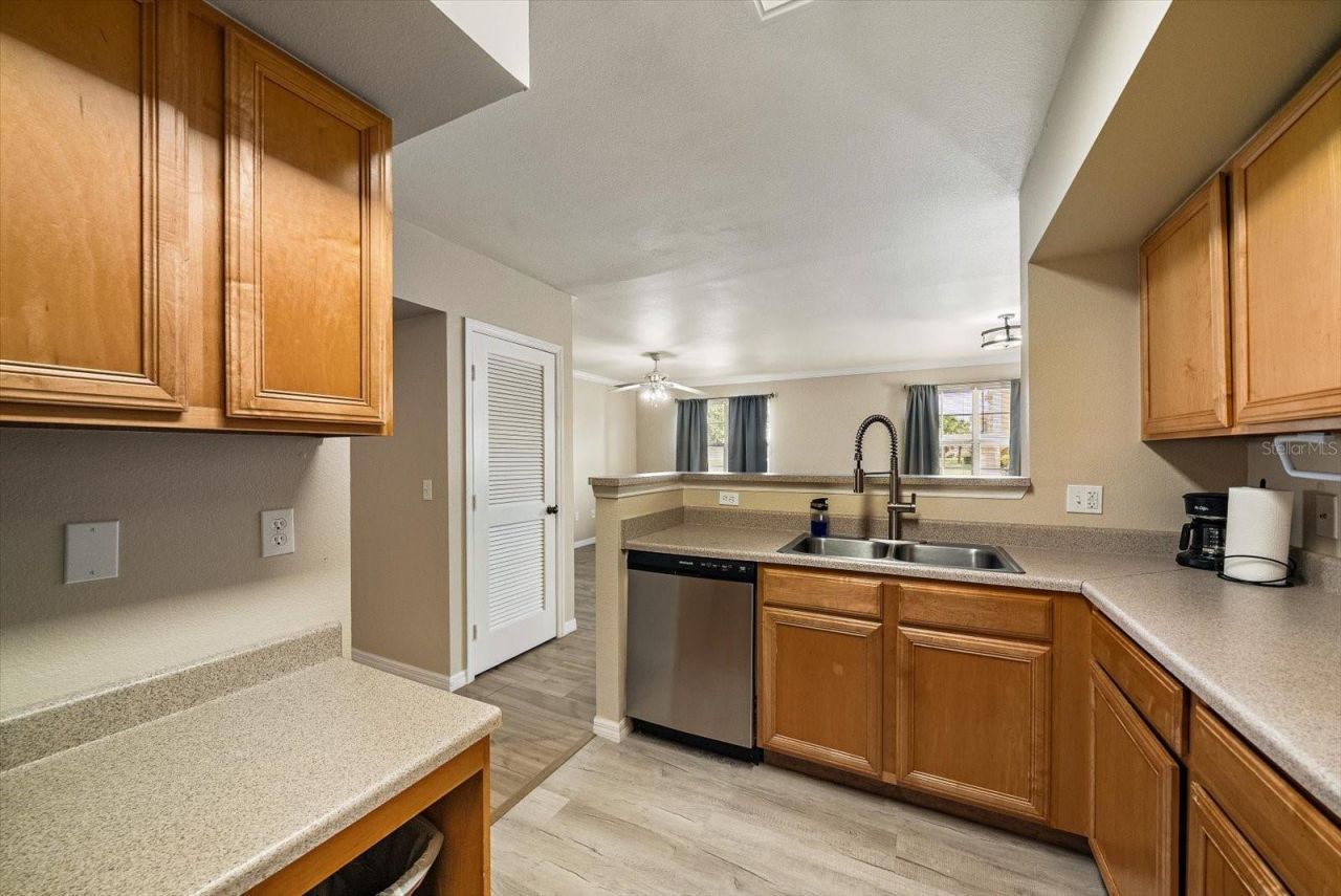 1010 Villagio Circle, Unit 104, Sarasota, FL 34237 Photo