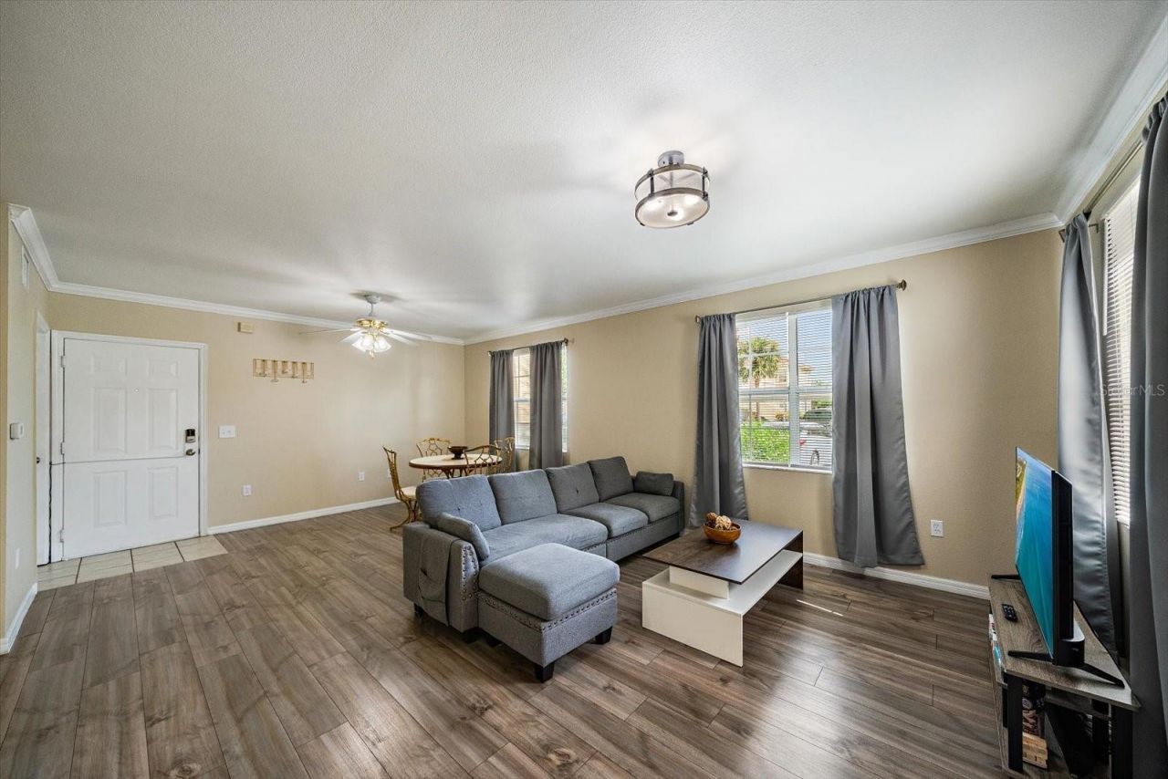 1010 Villagio Circle, Unit 104, Sarasota, FL 34237 Photo