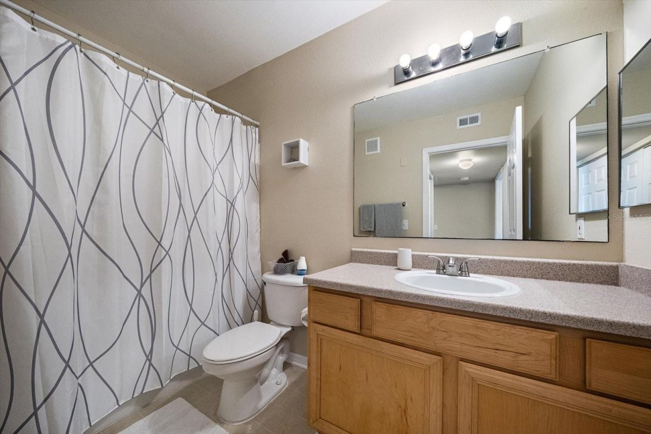 1010 Villagio Circle, Unit 104, Sarasota, FL 34237 Photo