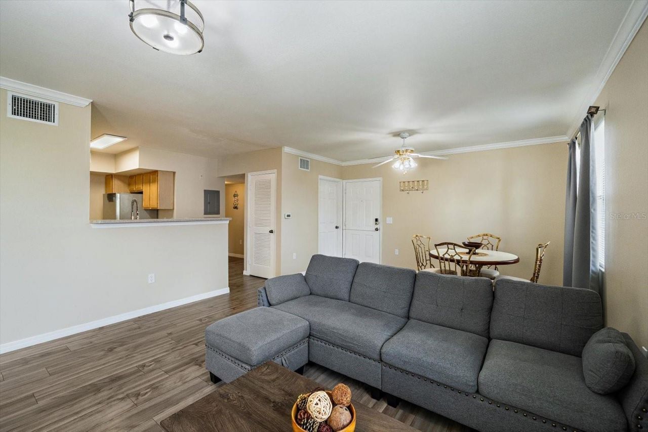 1010 Villagio Circle, Unit 104, Sarasota, FL 34237 Photo