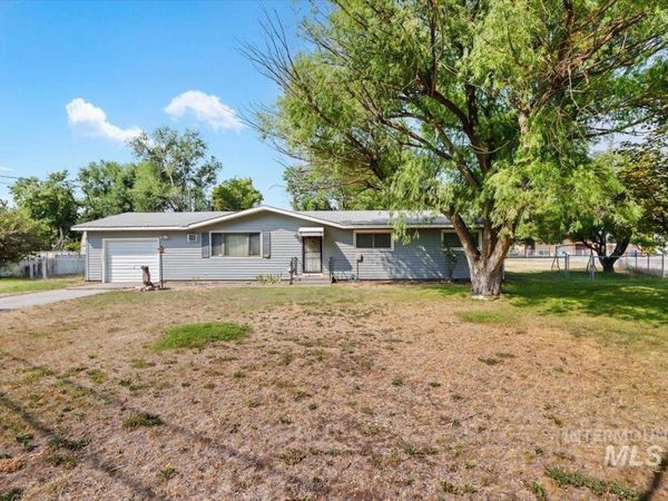 1623 H Street, Rupert, ID 83350