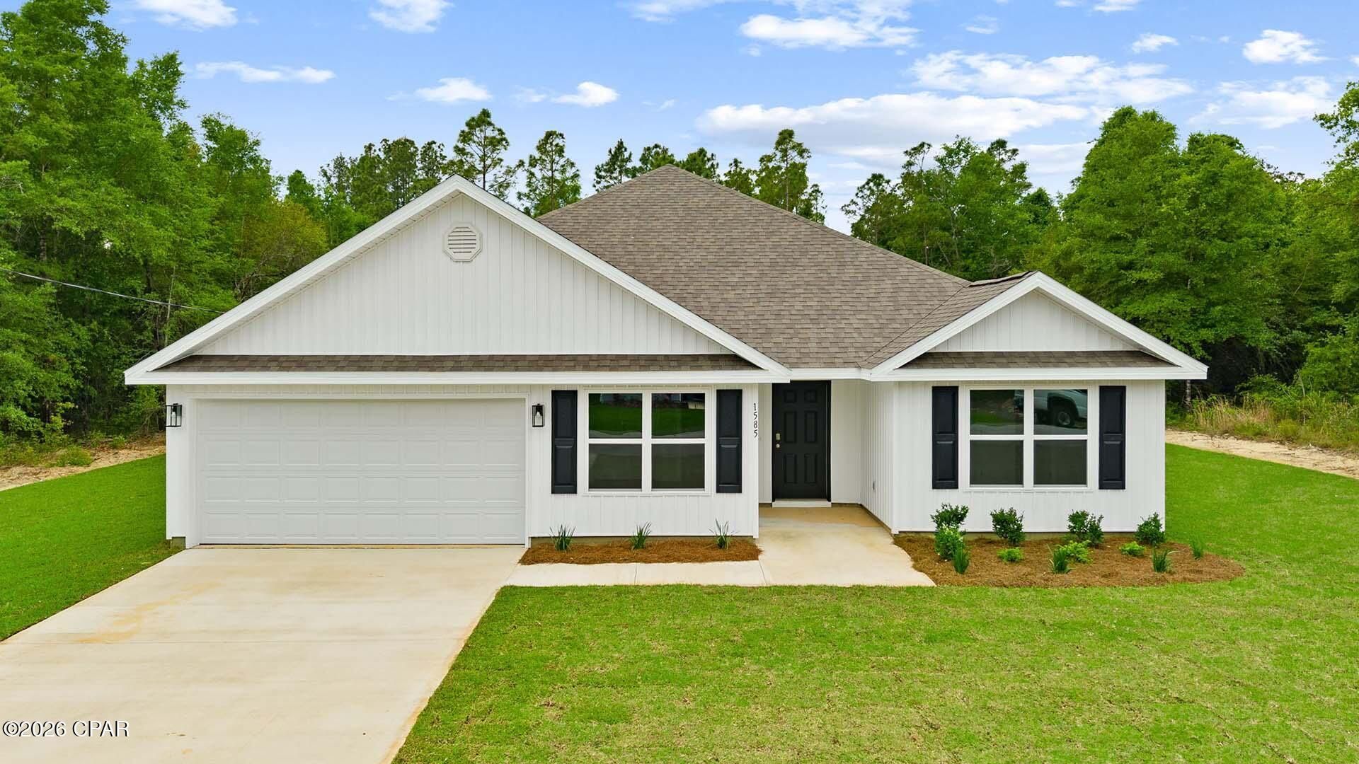 1954 Shenandoah Boulevard, Chipley, FL 32428 Main Photo