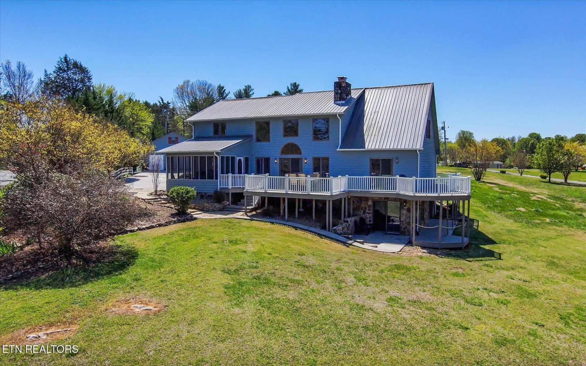 131 Corntassel , Vonore, TN 37885 Main Photo