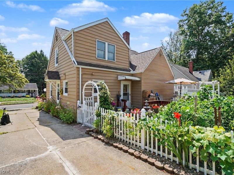 1485 Westvale Avenue , Akron, OH 44313 Photo 30