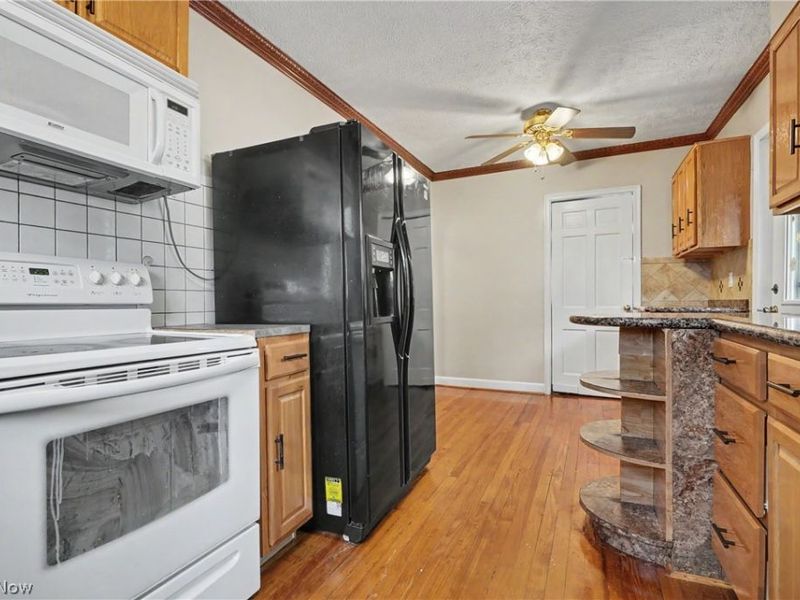 1485 Westvale Avenue , Akron, OH 44313 Photo 6