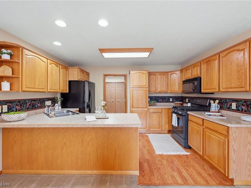 1949 Marsh Lane, Painesville Township, OH 44077 Photo 9