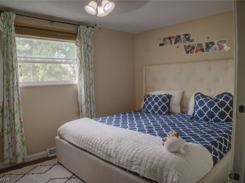 14065 Heatherwood Drive, Brook Park, OH 44142 Photo 14