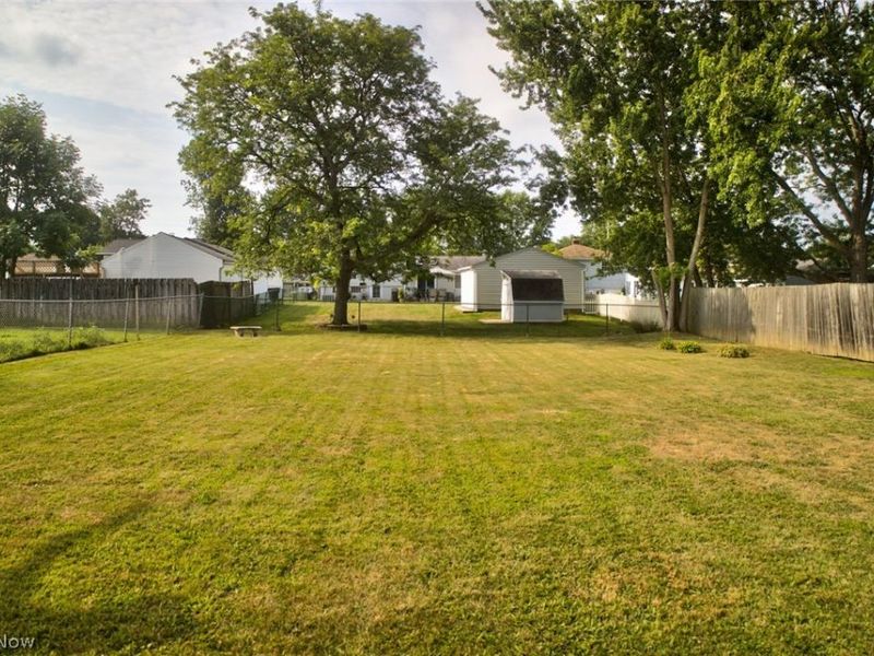 14065 Heatherwood Drive, Brook Park, OH 44142 Photo 31