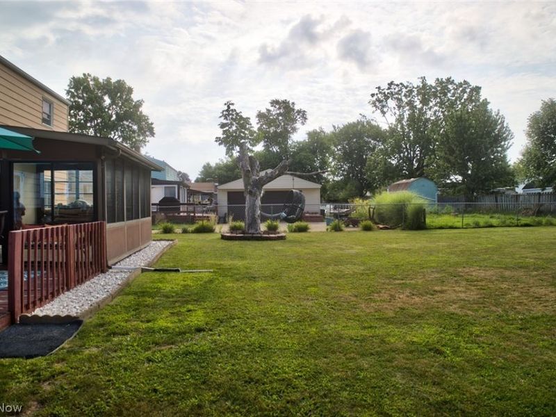 14065 Heatherwood Drive, Brook Park, OH 44142 Photo 35