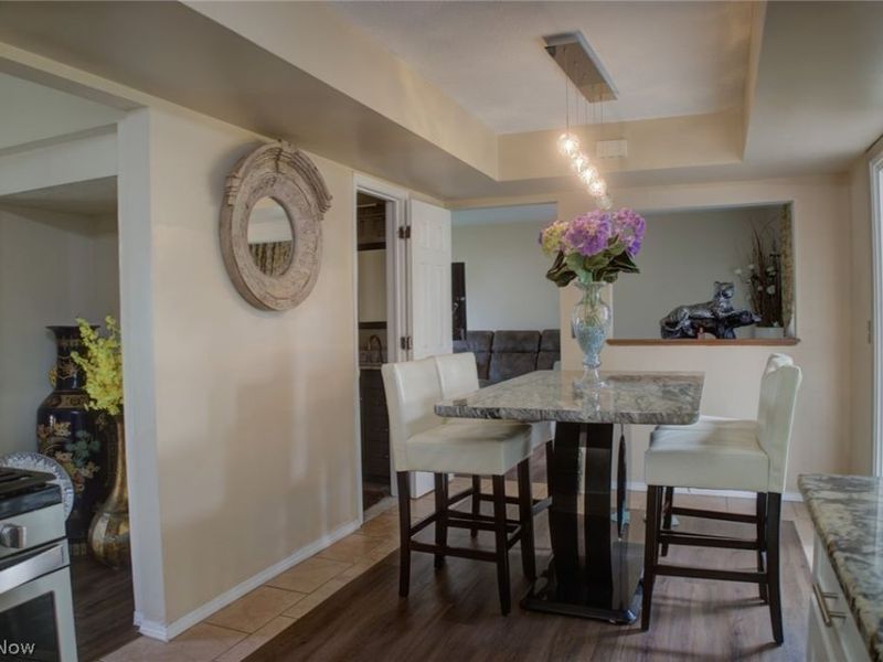 14065 Heatherwood Drive, Brook Park, OH 44142 Photo 7