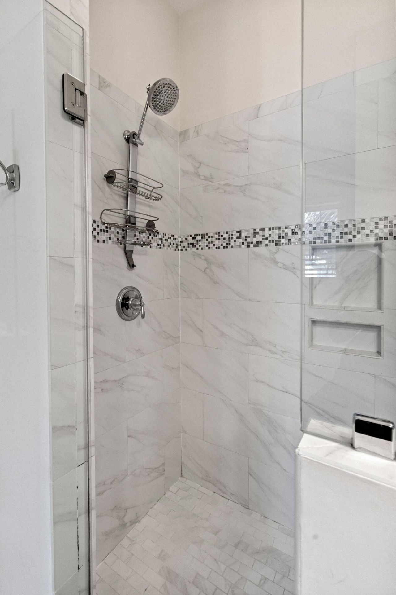 4 Saint Margaret Street Photo 31