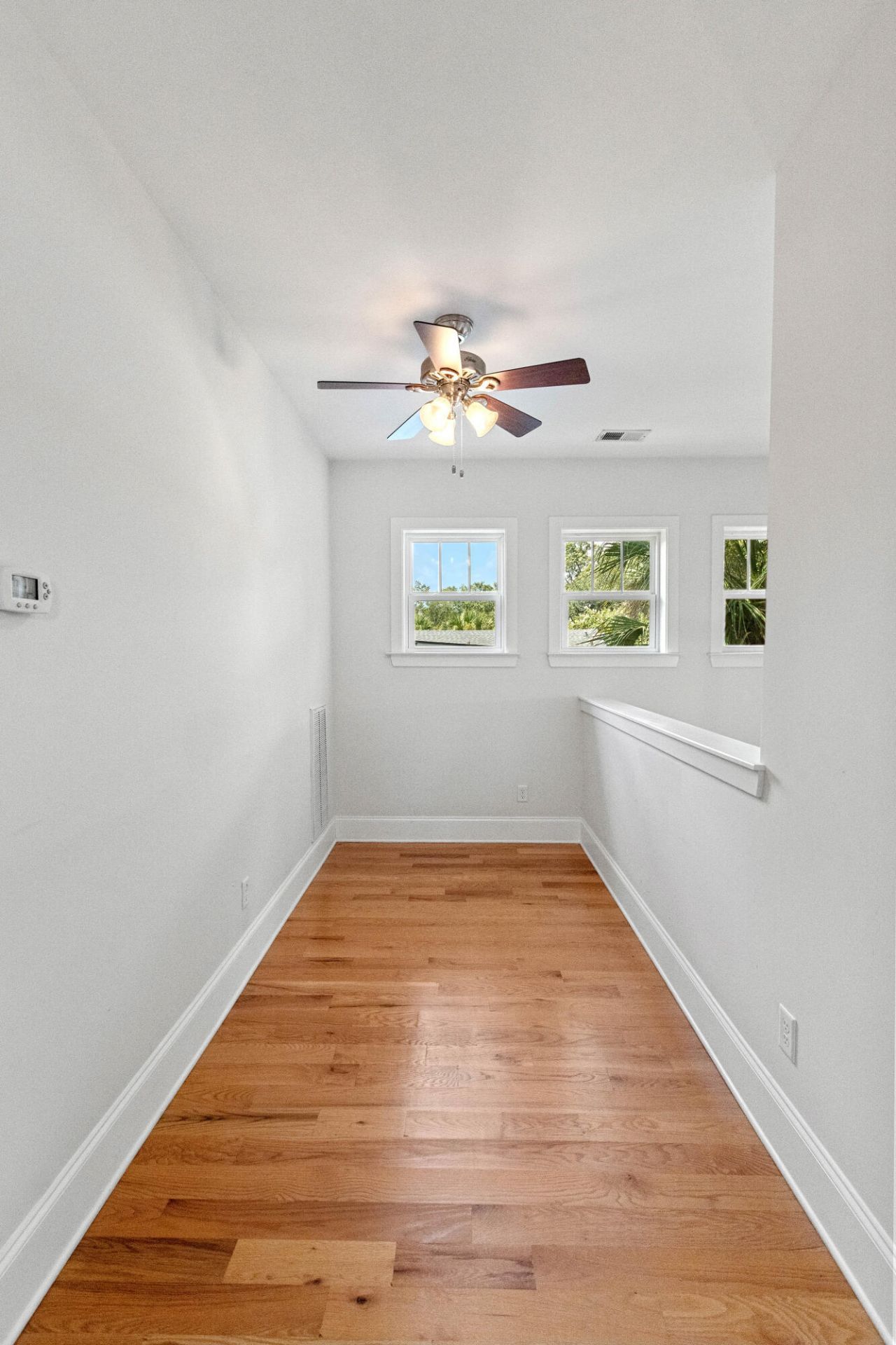 4 Saint Margaret Street Photo 39